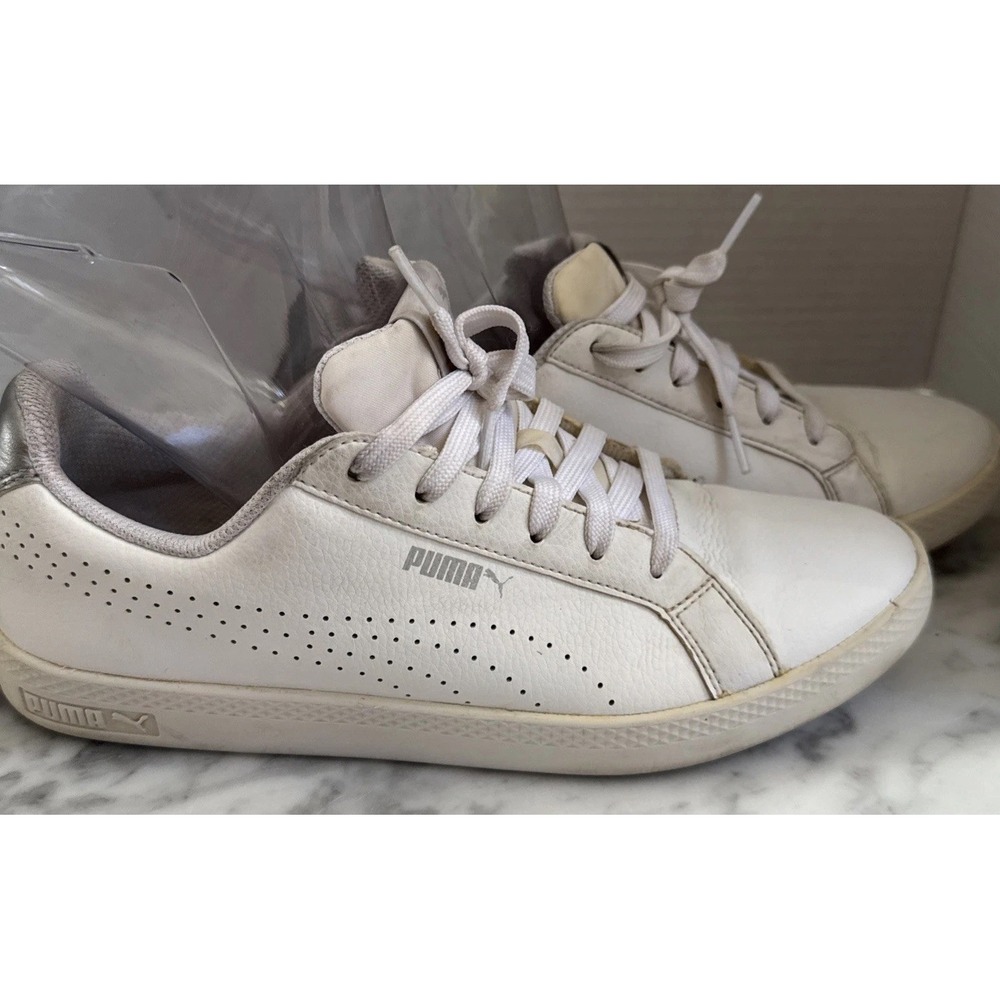 Puma Smash v2 L Womens White Silver Leather Sneakers 366238-01โ US 8.5